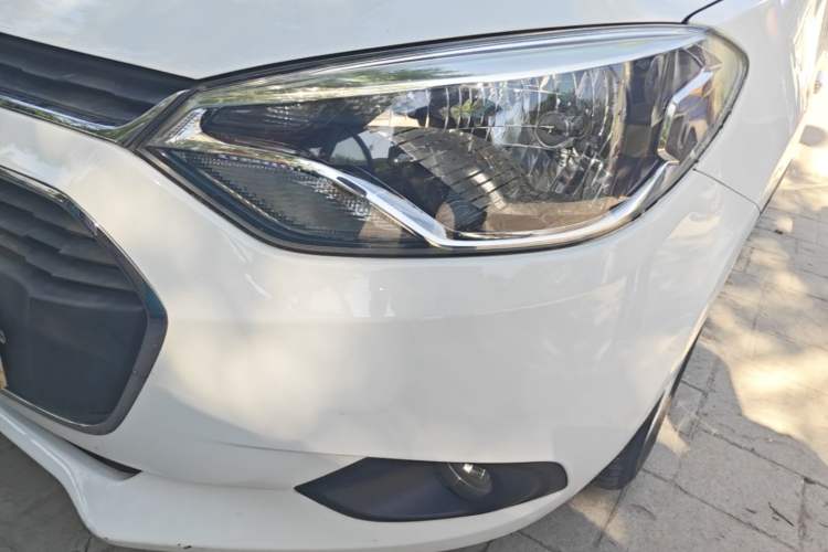 Used Chevrolet Lova RV 2018 1.5L Automatic Smart Drive Model Left Front Headlight