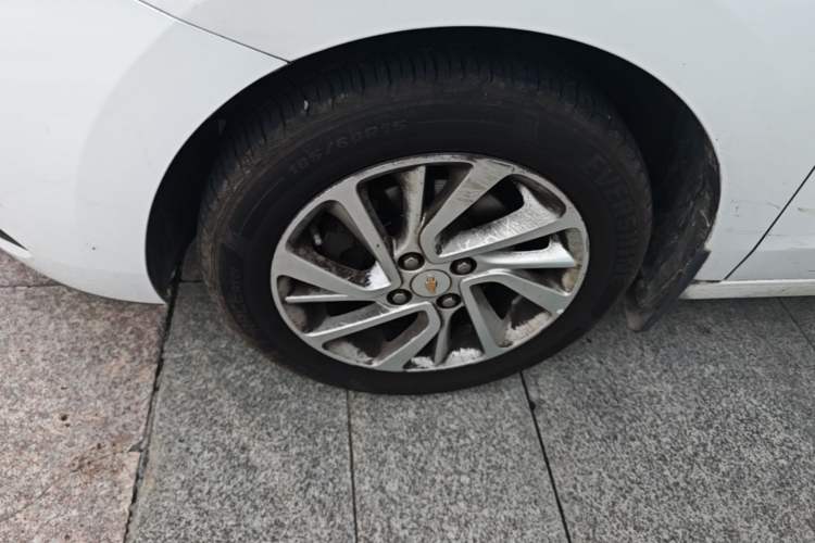 Used Chevrolet Lova RV 2018 1.5L Automatic Smart Drive Model Left Front Wheel Hub