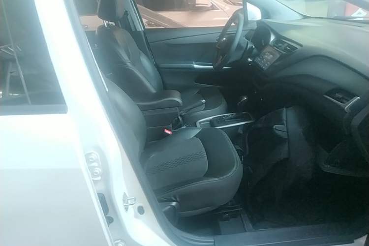 Used Chevrolet Lova RV 2018 1.5L Automatic Smart Drive Model Right Front Seat