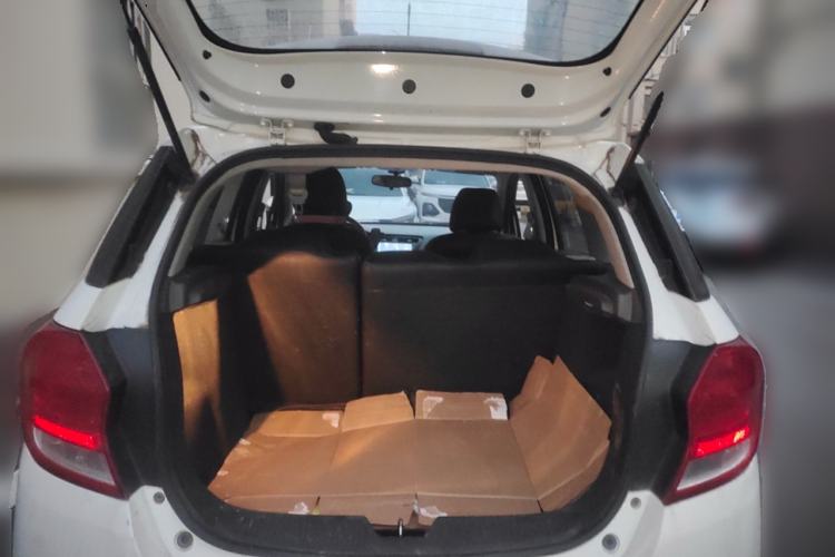Used Chevrolet Lova RV 2018 1.5L Automatic Comfort Edition Trunk