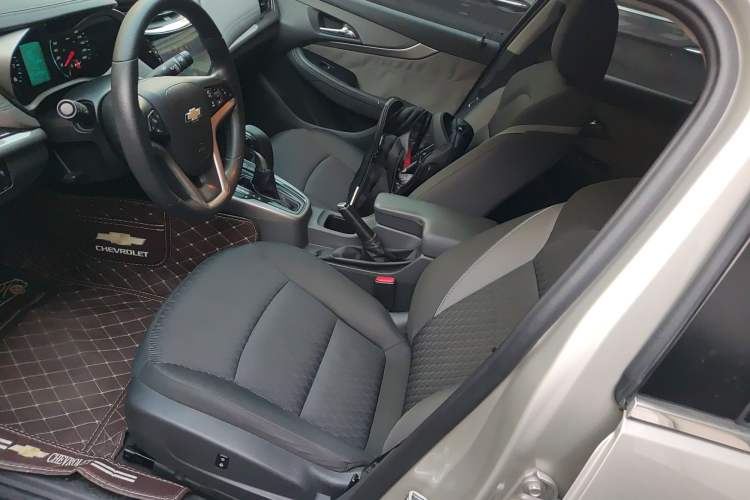 Used Chevrolet Malibu 2016 1.6T Automatic Comfort Edition Left Front Seat