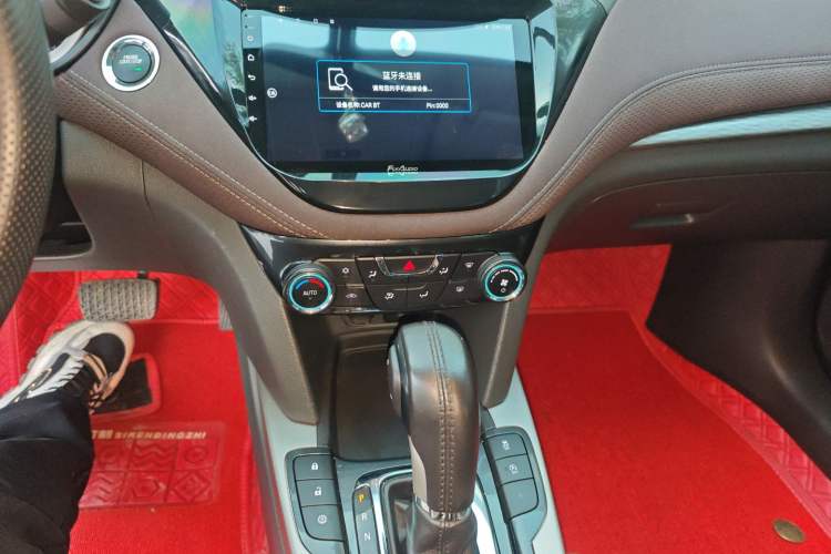 Used Chevrolet Malibu 2018 530T Automatic Fashion Edition Audio And AC Panel