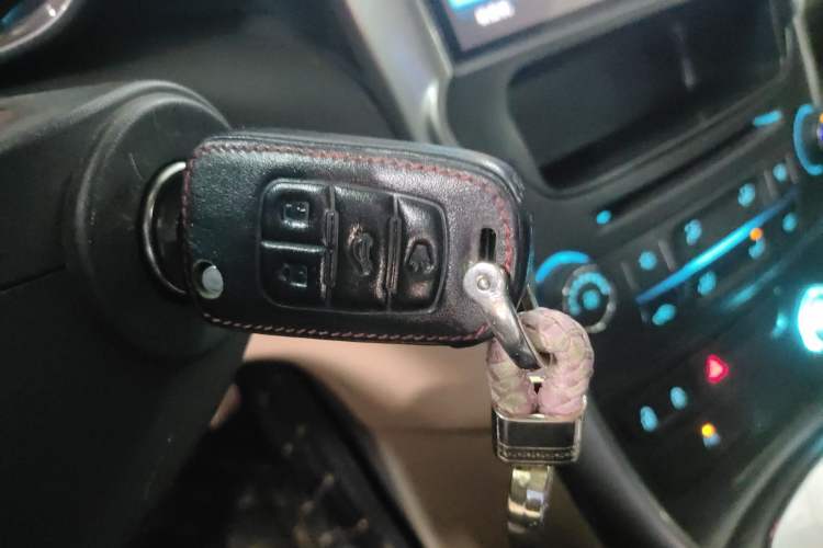Used Chevrolet Malibu 2014 2.0L Automatic Comfort Edition Vehicle Key