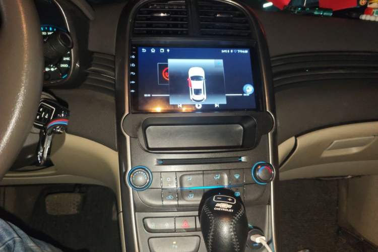 Used Chevrolet Malibu 2012 2.0L Automatic Comfort Edition Audio And AC Panel