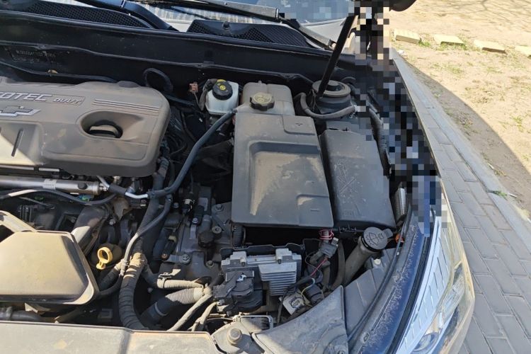 Used Chevrolet Malibu 2012 2.0L Automatic Luxury Edition Engine Bay Left