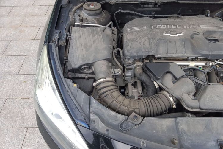 Used Chevrolet Malibu 2012 2.0L Automatic Luxury Edition Engine Bay Right