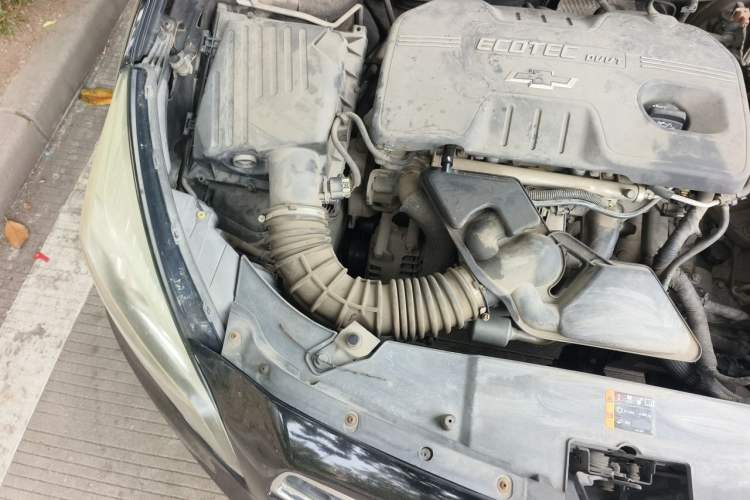 Used Chevrolet Malibu 2012 2.0L Automatic Comfort Edition Engine Bay Right
