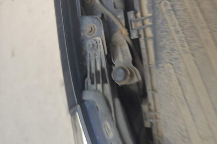 Used Chevrolet Malibu 2012 2.4L Automatic Luxury Edition Engine Bay Right