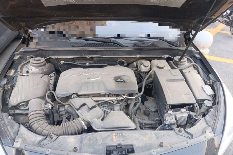 Used Chevrolet Malibu 2012 2.0L Automatic Comfort Edition Engine Bay