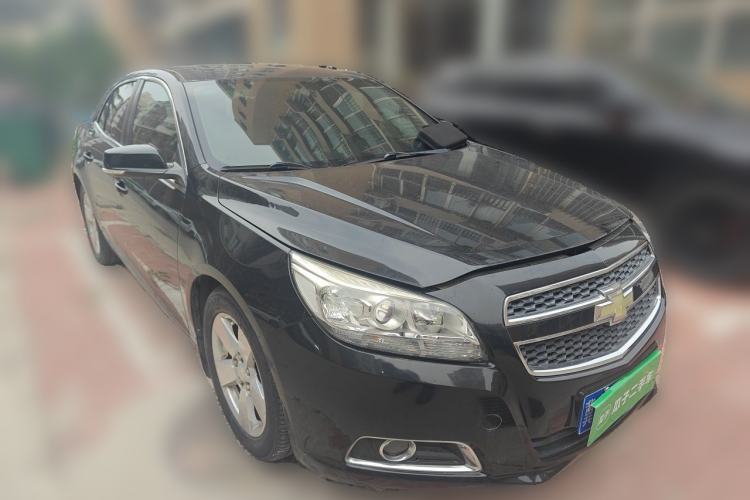 Used Chevrolet Malibu 2012 2.4L Automatic Luxury Edition Front Right 45 Deg