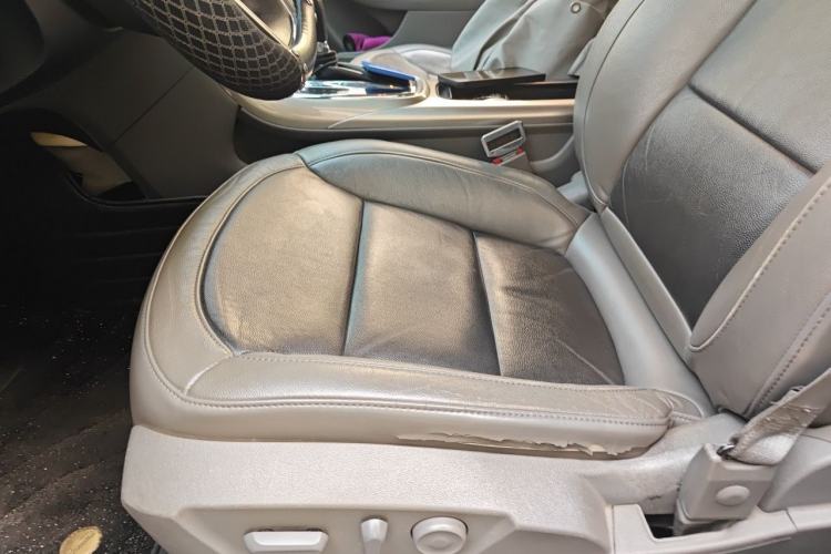 Used Chevrolet Malibu 2012 2.0L Automatic Luxury Edition Left Front Seat