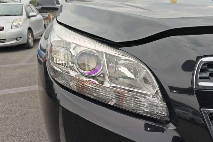 Used Chevrolet Malibu 2012 2.4L Automatic Luxury Edition Right Front Headlight