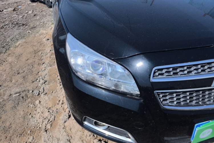 Used Chevrolet Malibu 2012 2.4L Automatic Luxury Edition Right Front Headlight