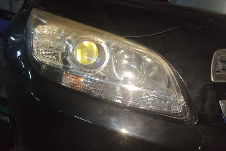 Used Chevrolet Malibu 2012 2.0L Automatic Comfort Edition Right Front Headlight