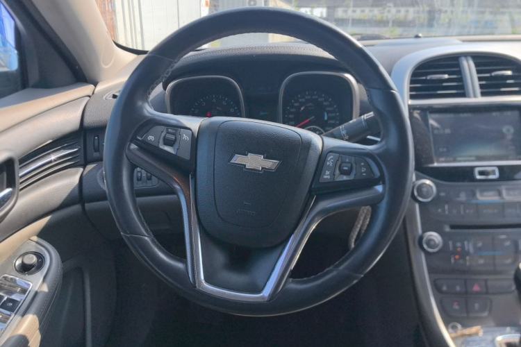 Used Chevrolet Malibu 2012 2.4L Automatic Luxury Edition Steering Wheel