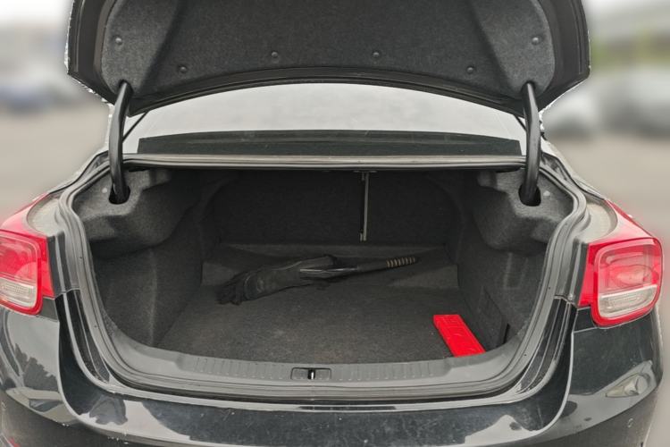 Used Chevrolet Malibu 2012 2.4L Automatic Luxury Edition Trunk
