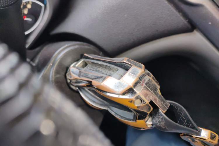 Used Chevrolet Malibu 2012 2.0L Automatic Luxury Edition Vehicle Key
