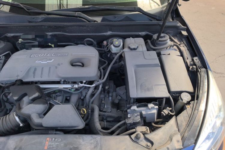 Used Chevrolet Malibu 2012 2.0L Automatic Luxury Edition Engine Bay Left