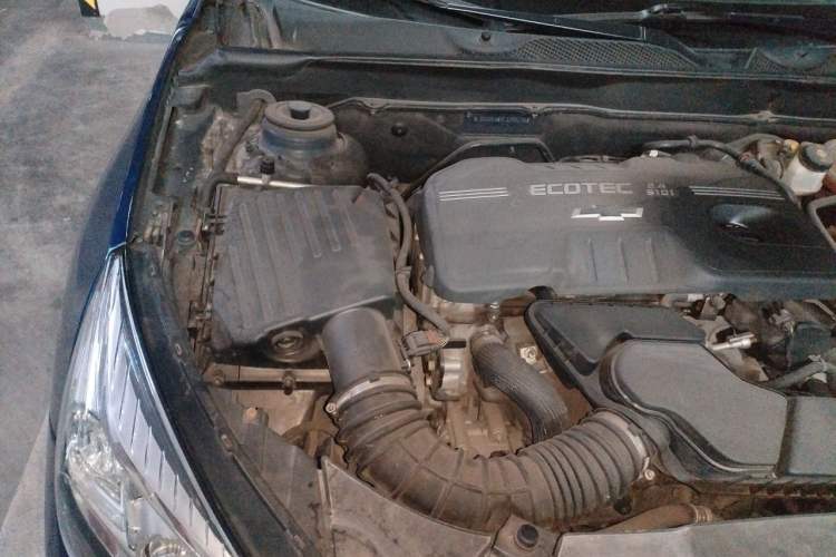 Used Chevrolet Malibu 2012 2.4L Automatic Luxury Edition Engine Bay Right