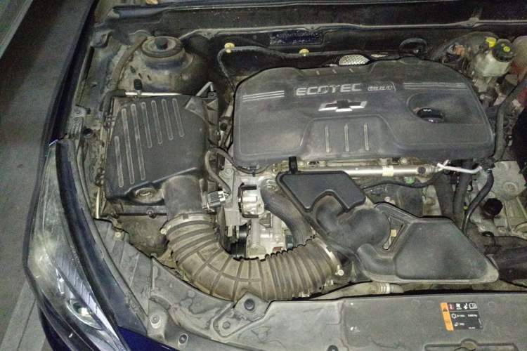 Used Chevrolet Malibu 2012 2.0L Automatic Luxury Edition Engine Bay Right