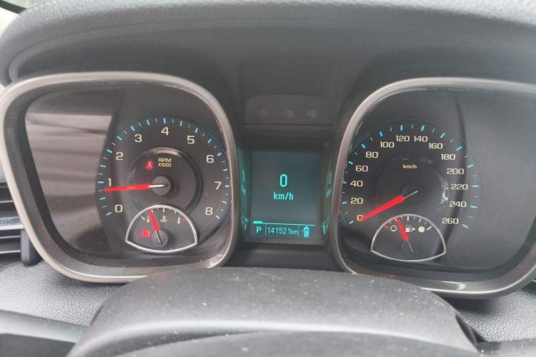 Used Chevrolet Malibu 2012 2.4L Automatic Luxury Edition Instrument Cluster