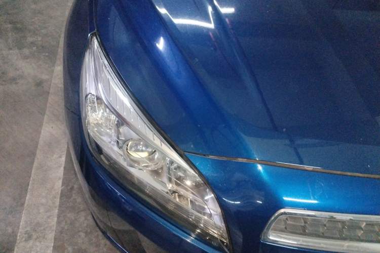 Used Chevrolet Malibu 2012 2.4L Automatic Luxury Edition Right Front Headlight