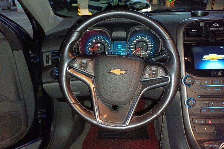 Used Chevrolet Malibu 2012 2.0L Automatic Luxury Edition Steering Wheel
