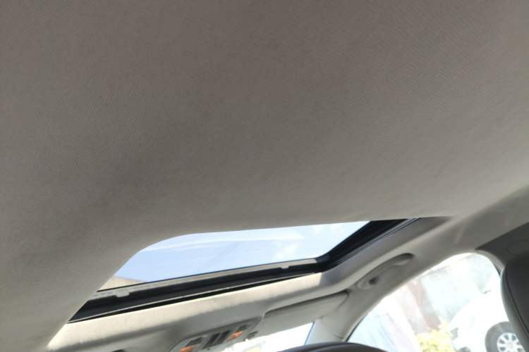 Used Chevrolet Malibu 2012 2.0L Automatic Luxury Edition Headliner