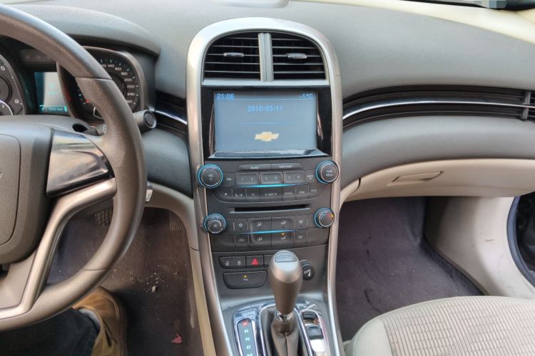 Used Chevrolet Malibu 2012 2.0L Automatic Comfort Edition Audio And AC Panel