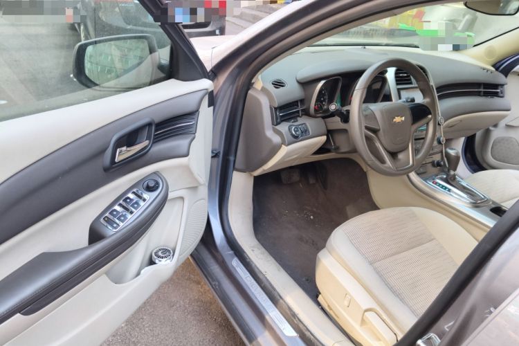 Used Chevrolet Malibu 2012 2.0L Automatic Comfort Edition Driver Seat