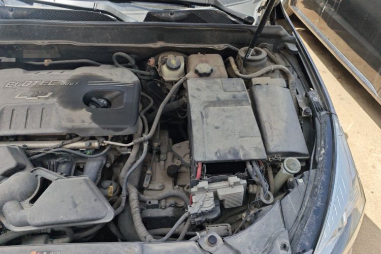 Used Chevrolet Malibu 2012 2.0L Automatic Luxury Edition Engine Bay Left