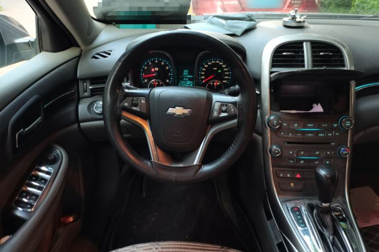 Used Chevrolet Malibu 2012 2.0L Automatic Luxury Edition Steering Wheel