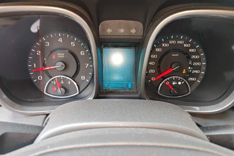Used Chevrolet Malibu 2012 2.0L Automatic Comfort Edition Odometer Close Up