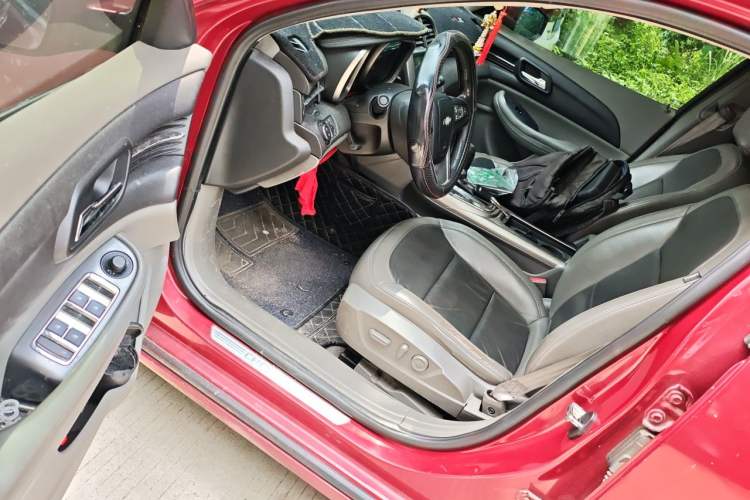 Used Chevrolet Malibu 2012 2.0L Automatic Luxury Edition Driver Seat