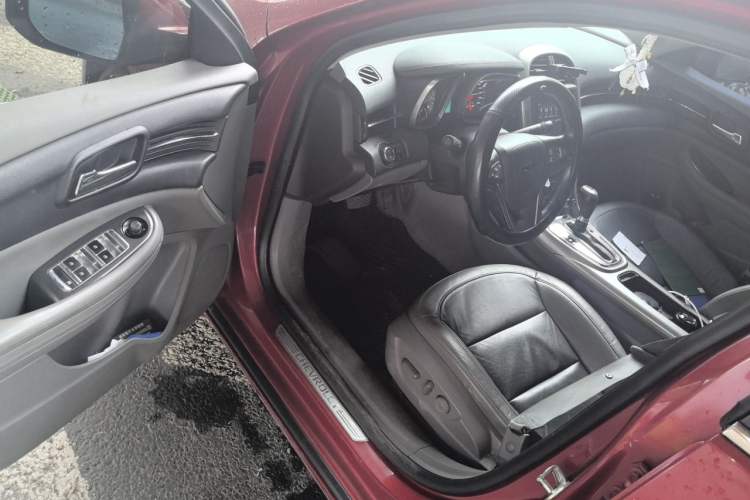 Used Chevrolet Malibu 2012 2.4L Automatic Luxury Edition Driver Seat
