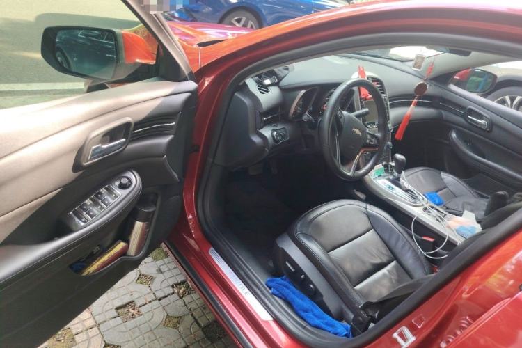 Used Chevrolet Malibu 2012 1.6T Automatic Luxury Edition Driver Seat