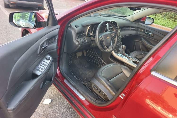 Used Chevrolet Malibu 2012 2.4L Automatic Flagship Edition Driver Seat