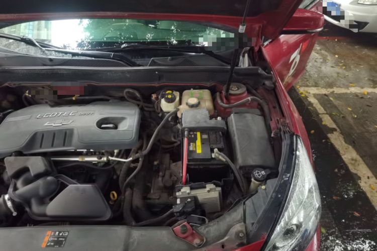 Used Chevrolet Malibu 2012 2.0L Automatic Comfort Edition Engine Bay Left