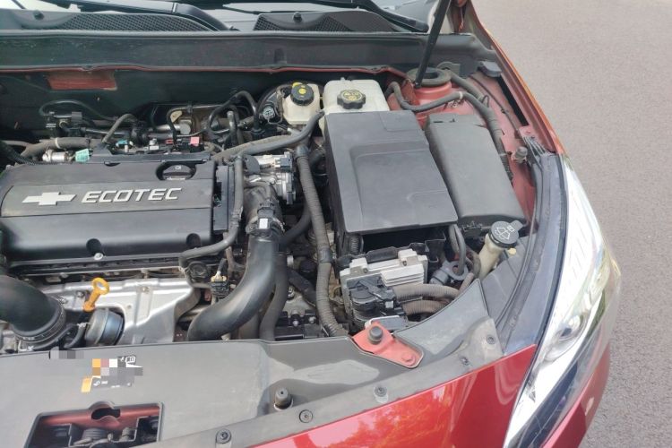 Used Chevrolet Malibu 2012 1.6T Automatic Luxury Edition Engine Bay Left