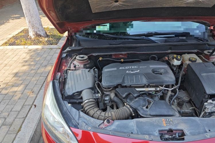 Used Chevrolet Malibu 2012 2.0L Automatic Luxury Edition Engine Bay Right