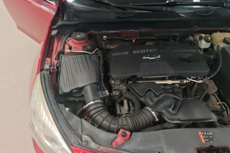 Used Chevrolet Malibu 2012 2.0L Automatic Comfort Edition Engine Bay Right