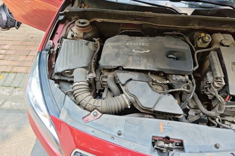 Used Chevrolet Malibu 2012 2.4L Automatic Luxury Edition Engine Bay Right
