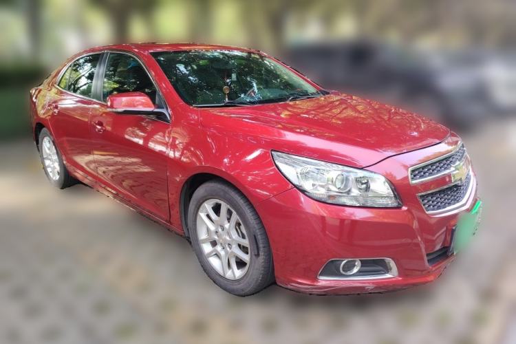 Used Chevrolet Malibu 2012 1.6T Automatic Luxury Edition Front Right 45 Deg