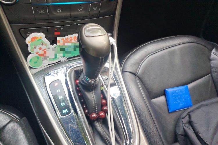 Used Chevrolet Malibu 2012 1.6T Automatic Luxury Edition Gear Lever