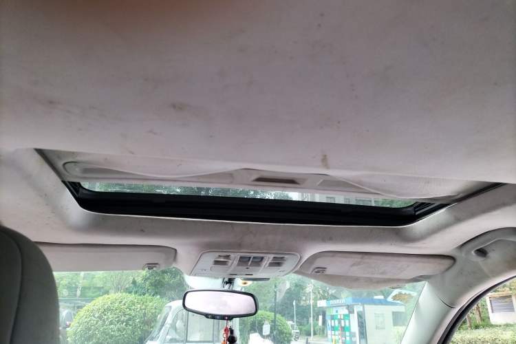 Used Chevrolet Malibu 2012 2.0L Automatic Luxury Edition Headliner