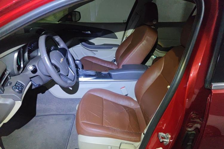 Used Chevrolet Malibu 2012 2.0L Automatic Comfort Edition Left Front Seat