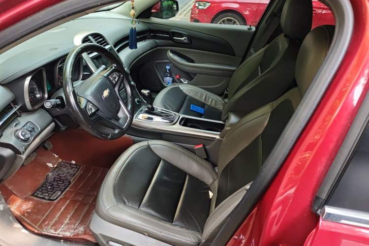 Used Chevrolet Malibu 2012 2.4L Automatic Luxury Edition Left Front Seat