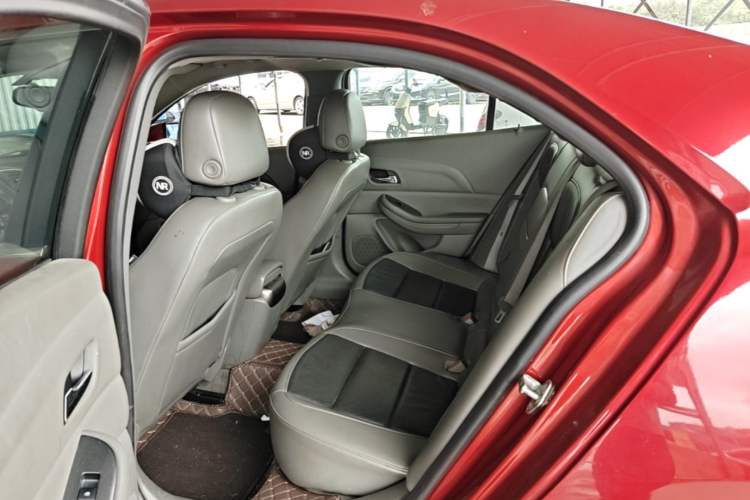 Used Chevrolet Malibu 2012 2.0L Automatic Luxury Edition Left Rear Seat
