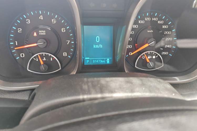 Used Chevrolet Malibu 2012 2.0L Automatic Luxury Edition Odometer Close Up