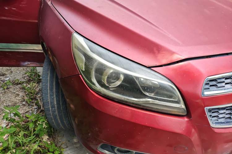 Used Chevrolet Malibu 2012 2.0L Automatic Luxury Edition Right Front Headlight